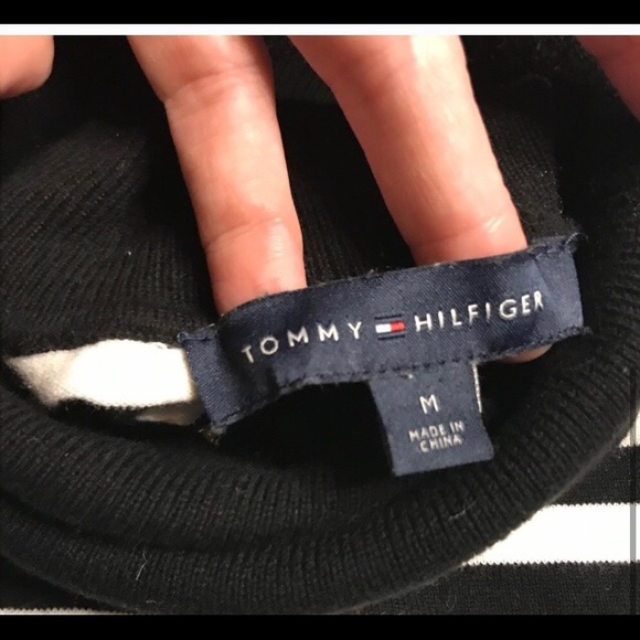Tommy Hilfiger striped turtleneck sweater Sz M - Picture 5 of 5